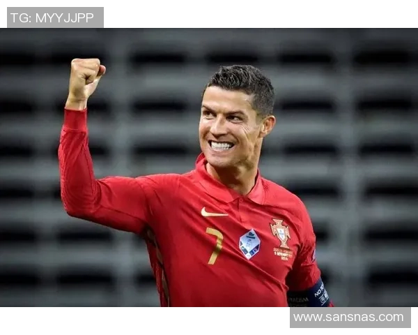 足球明星成长轨迹与职业生涯表现分析图解