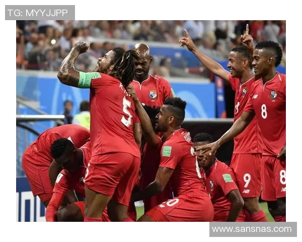 世预选激战美国队迎战巴拿马队争夺晋级名额的关键之战 世预选激战美国队迎战巴拿马队争夺晋级名额的关键之战