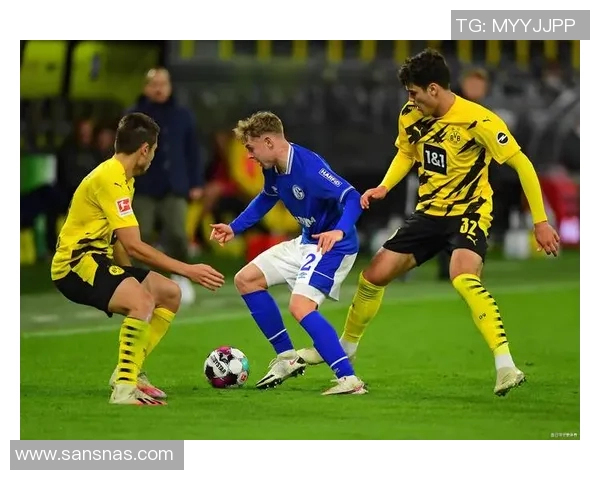 科曼执教风云：从球员到教练的传奇旅程与足球哲学探讨