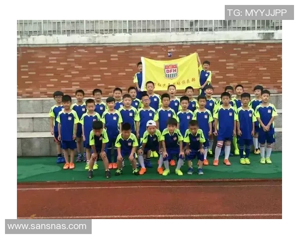 如何顺利考取青少年足球教练证的详细步骤与技巧分享